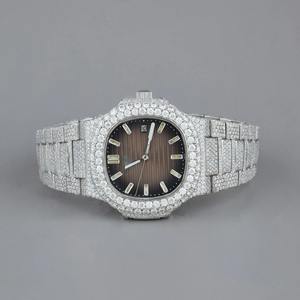 Montre pour homme de luxe avec cadran brun clair, boîtier carré, mouvement automatique, diamants MoissaGrown VVS, style décontracté, acier inoxydable - Product Image 2