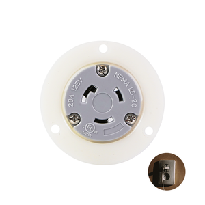 L14-20 NEMA Offres Spéciales Sortie à bride NEMA Sortie à bride verrouillable élégante pour systèmes électriques modernes - Product Image 1