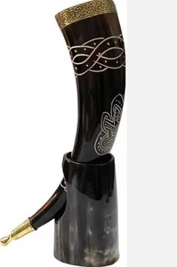 Taza de Cuerno de Búfalo 100% Natural, Taza Vikinga Hecha a Mano con Soporte Decorativo de Metal para Sala de Estar y Oficina - Product Image 5