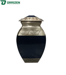 Urna Funeraria de Aluminio y Latón Hecha a Mano para Cenizas Humanas, Urna Grande para Adultos, Recuerdo Conmemorativo para Entierro, Diseño Aplicado a Mano - Product Image 4