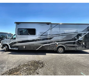 Roulotte de camping d'occasion neuve 2025 C-o-a-c-h-m-e-n C-o-n-c-o-r-d 321D-S-F à vendre pour le camping et les voyages - Product Image 2