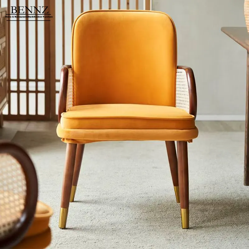 Silla moderna de lujo minimalista esbelta con respaldo de ratán para ocio, silla de comedor para apartamento pequeño escandinavo, silla de café