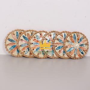 ที่รองแก้วหวายและเซรามิกแบบฝังสำหรับใช้ในบ้านชุดน้ำชาและการจัดวางโต๊ะแบบชนบทที่รองแก้วทอมือจากเวียดนาม - Product Image 3