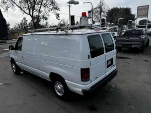 รถตู้ฟอร์ด อี-ซีรีส์ อี-250 ปี 2021 เกียร์ธรรมดา เทอร์โบ เบาะหนังสีเข้ม ขาย - Product Image 6