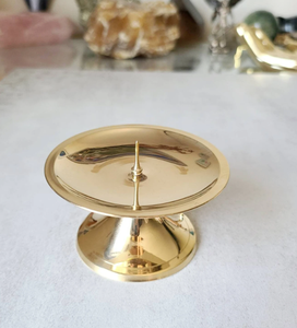 เชิงเทียนตกแต่งทองเหลืองโบราณทำด้วยมือโลหะทองเหลืองโบราณที่วางเทียนที่ขายดีที่สุดและมีคุณภาพสูงสีทองเสร็จ - Product Image 1