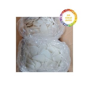 มะพร้าวเนื้ออ่อนอบแห้งแบบพรีเมี่ยมส่งออกจำนวนมากสำหรับการผลิตขนมเบเกอรี่และขนมขบเคี้ยว - Product Image 1