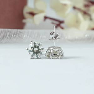 Boucles d'oreilles en diamant de style ancien européen faites à la main avec halo de diamant de laboratoire diamant véritable serti en or prix de marché imbattable - Product Image 4