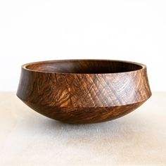 Tazón de Madera Hecho a Mano de Primera Calidad para Servir Ensaladas y Decorar la Mesa de Comedor en Bodas - Product Image 2