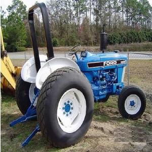 Tractor Agrícola Ford 4x4 de Buena Calidad, 110HP, Alta Productividad, Disponible para la Venta - Product Image 5