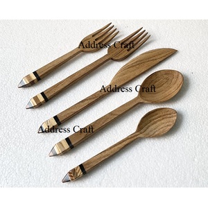 100% ensemble de couverts en bois d'acacia naturel avec poignée en résine ensemble de couverts de Style Vintage vaisselle Logo personnalisé décor de mariage couverts - Product Image 1