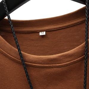 T-shirt Homme Marron Col Rond Manches Courtes Décontracté Basique Coupe Classique Confortable Été Quotidien Personnalisé Vente en Gros - Product Image 5