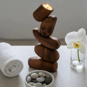 Bougeoir en bois à six colonnes, idéal pour la décoration intérieure, centre de table et éclairage festif, fabriqué à la main en Inde - Product Image 1