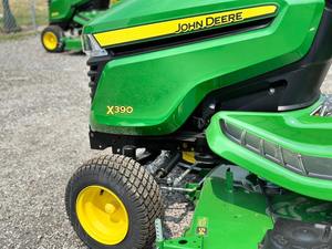 Tractor de césped John For Deere X390 usado de calidad, tractor de jardín cortacésped agrícola con cubierta de 54 pulgadas a la venta - Product Image 5