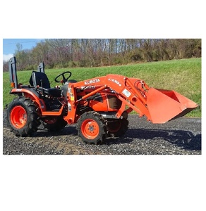 Tracteur agricole Kubota B2320 de qualité supérieure, 23 chevaux, 4 roues motrices, équipement de culture robuste, en vente - Product Image 3