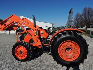 Tractor de Alta Calidad Usado para L2502HST, Tractor de Orugas 4x4 con Motor de 24HP, Tractor Utilitario para Jardín y Granja - Product Image 2