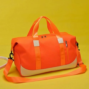 Sac polochon léger avec sac de voyage à bandoulière étanche de grande capacité pour le sport Fitness Football Wear Swimming - Product Image 6