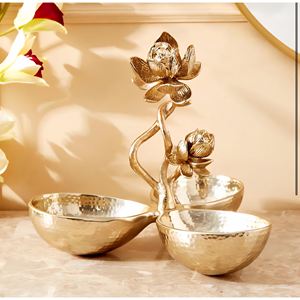 ชามตกแต่งโลหะรูปดอกบัวสีทอง Eternity Vivere ขนาด 24 ซม. และ 26 ซม. สำหรับตกแต่งบ้าน - Product Image 1
