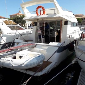 Bateau à moteur Giannetti 38 Fly 1991 avec moteur intérieur en excellent état d'occasion en vente - Product Image 1