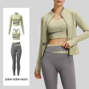 Conjunto de yoga deportivo 3 en 1 de calidad superior para mujer, transpirable y con cierre de cremallera - Product Image 3