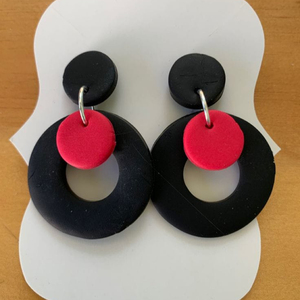 ต่างหูทรงหยดน้ำทำมือทำจากเรซินผลิตภัณฑ์ส่งออกที่ทันสมัย - Product Image 1