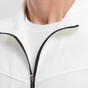 Colección de invierno Chándal con cremallera para hombre Color sólido Transpirable y relajado Ajuste Casual Chándal con cremallera para hombre - Product Image 4