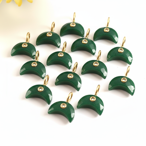 Pendentif lune en onyx vert naturel, bijoux faits à la main en argent sterling 925, collier avec pendentif lune croissante sculptée en pierre précieuse, breloques pour bijoux - Product Image 5