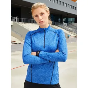 Camiseta Deportiva de Manga Larga para Mujer, Equipamiento y Artículos Deportivos - Product Image 1