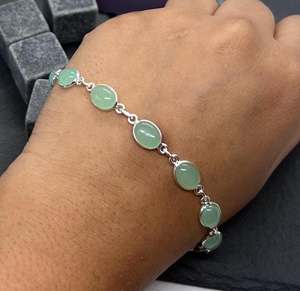 กำไลเทนนิสเงินแท้ 925 ประดับพลอยอควาแคลซิโดนี 9 เม็ด ปรับขนาดได้ งานแฮนด์เมดสุดหรู รับรองโดย GIA - Product Image 5