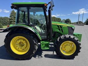 2023 Johnn Deere 5075E Mini Tractor 4WD Rueda 160HP Potencia nominal 4x4 Tipo de accionamiento para uso agrícola - Product Image 4