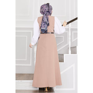 Chaleco Hijab Modesto con Cinturón y Detalles de Botones en Color Visón - Product Image 4