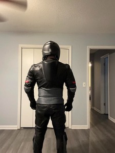 Moto Nouveau Noir Deux Pièces En Cuir Hiver Respirant Piste Racing Costume CE Approuvé Protection Conception Personnalisée Vente (Raisonnable - Product Image 3