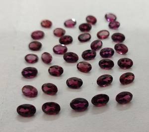 Grenat Rhodolite rose naturel coupe ovale 3x5mm grenat Rhodolite rose à facettes en vrac pierre précieuse de qualité supérieure - Product Image 3