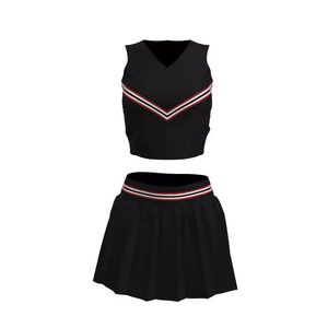 GLOBAL SPHERE INDUSTRIES Venta Directa de Fábrica Nuevo Estilo Uniformes Deportivos sin Mangas para Animadoras con Estampado por Sublimación - Product Image 1