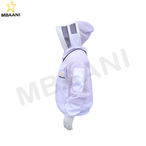 Veste d'abeille couleur blanche avec voile d'escrime pour hommes et femmes. - Product Image 4