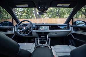 รถ SUV SUPER CLEAN ปี 2024 เครื่องยนต์ 8 ลิตร เทอร์โบ พร้อมส่ง พร้อมกล้อง 360 องศา และเบาะหนัง - Product Image 5