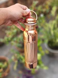 Botella de agua de cobre de calidad premium de larga duración para una mejor hidratación, mejor digestión y beneficios generales para la salud para uso diario - Product Image 6