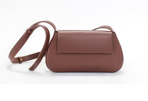 กระเป๋าสะพายพาดลำตัวหนังแท้สำหรับผู้หญิงแนววินเทจคลาสสิกกระเป๋าสะพายข้าง LCBB-0132หนังวัวแฟชั่น - Product Image 4