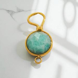 Mode ronde à facettes pierre de naissance Amazonite charme 925 pendentif en argent plaqué or femmes pendentif - Product Image 1