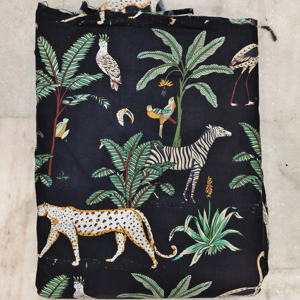 Tissu sergé en coton biologique 100% durable et doux, utilisé pour les sacs fourre-tout, les chemises pour garçons/filles, les jouets cirés et les costumes - Product Image 1