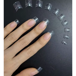 กล่องปลายเล็บสั้นทรงเหลี่ยม - Product Image 1