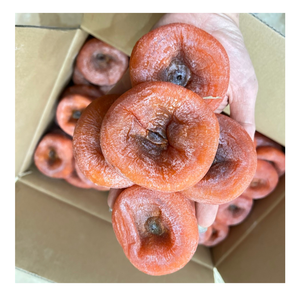 Persimmon séché des fermes vietnamiennes, soigneusement séché pour conserver la saveur, la douceur et la couleur, adapté à l'appariement des collations et du thé - Product Image 3