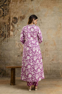 Conjunto de Kurta de Tres Piezas de Alta Calidad, Estilo Pakistaní Indio, Diseño Bordado Elegante, Ropa Étnica para Mujer para Uso Diario - Product Image 5