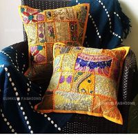 Housse de coussin en coton 100% fait main indien, écologique, patchwork vintage, avec fermeture éclair, personnalisable, style KumKum pour la maison