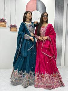 Lehenga choli ผ้า vichitra บริสุทธิ์ใหม่ชุดปาร์ตี้มีสไตล์สวมใส่กับเย็บปักถักร้อยและงานด้ายตามลำดับ - Product Image 3