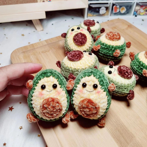 พวงกุญแจถักโครเชต์รูปสัตว์ทำมือน่ารัก Amigurumi พวงกุญแจถักกระเป๋าเป้สะพายหลังรถเสน่ห์ผลิตในเวียดนาม - Product Image 3