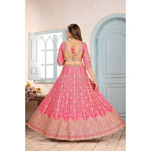 Conjunto de Lehenga Choli Moderno para Mujer, Diseño con Estampado Digital y Bordado, Colección de Ropa Étnica Elegante y Ecológica, para Exportación - Product Image 4