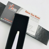 Pince à épiler professionnelle blanche de qualité supérieure, logo personnalisé, acier durable, pointes biseautées et pointues, réutilisable, antistatique, durable