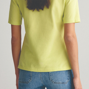 Polo pour femmes de haute qualité-Durable, confortable et idéal pour les vêtements décontractés et les tenues décontractées d'affaires - Product Image 6