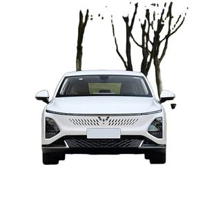 Berline hybride rechargeable 2025-2026 1.5L 106CV 70KM Autonomie PHEV Transmission E-CVT Véhicule de taille moyenne Blanc - Product Image 2