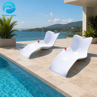 Chaise longue de piscine de luxe en fibre de verre robuste pour extérieur, jardin et hôtel, France